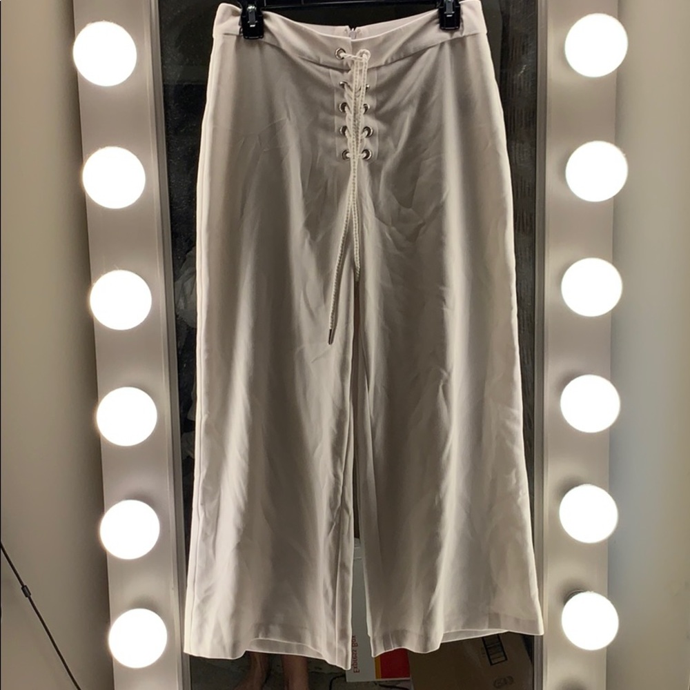 Cupcakes and cashmere white tie pants